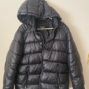 Guess Puffer Jacket / Coat